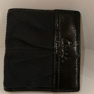 Coach EUC signature compact wallet patent leather trim and leather interior